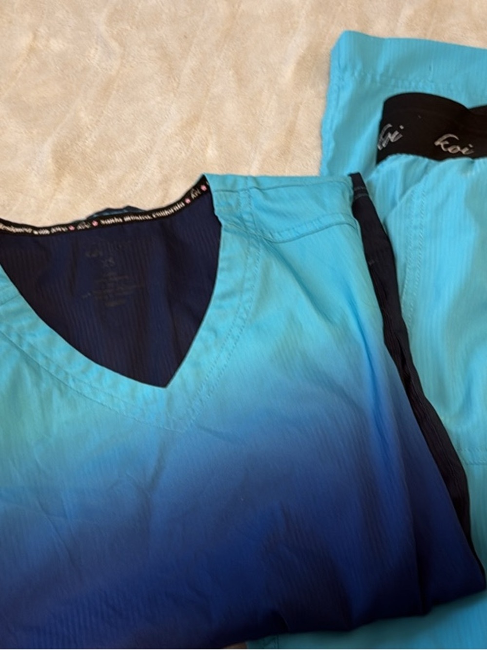 koi Teal & Navy Ombre Scrub Top with Teal Pants - Picture 2 of 2